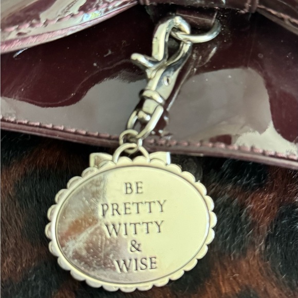 My Flat In London Leopard Faux Fur & Patent Bow Bag MFIL Creed – Rare Sz Medium - Picture 12 of 15